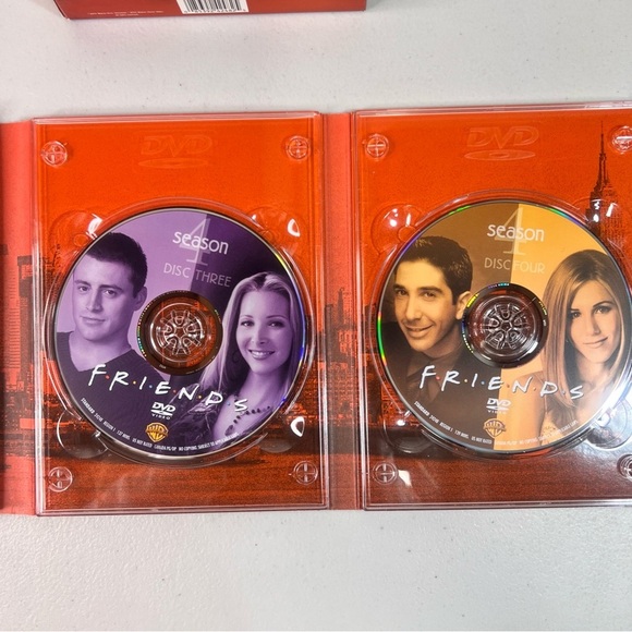 FRIENDS The Complete Fourth 4th Season 4 Disc DVD Set #V136 - Picture 6 of 8